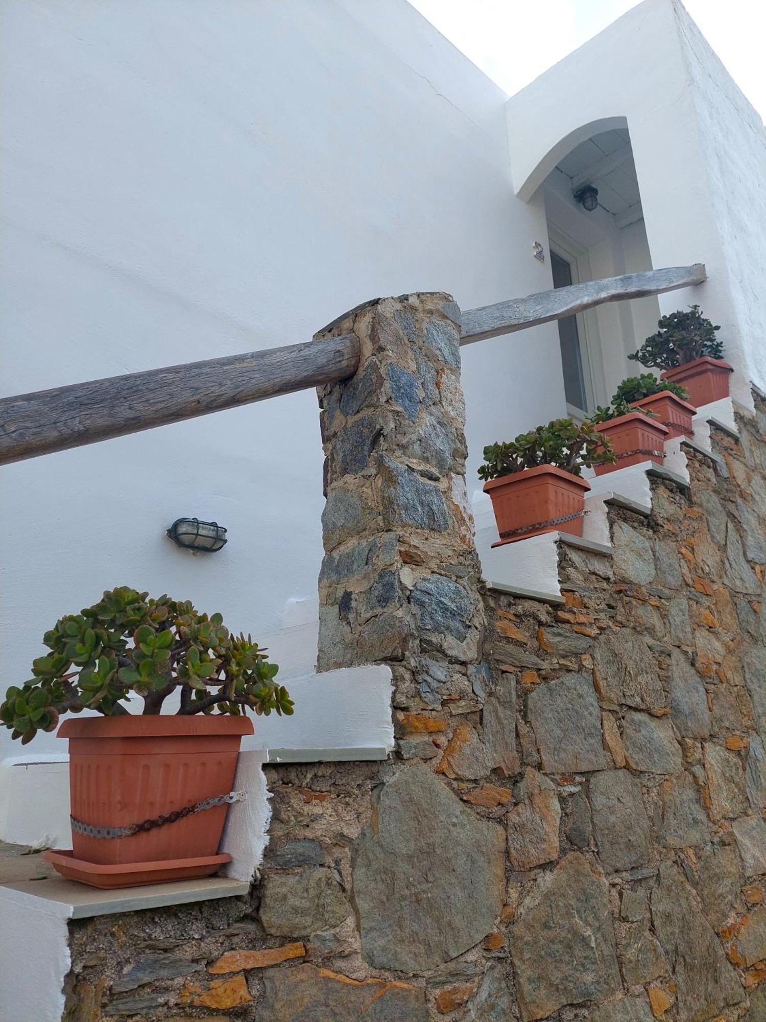 Maroussa'S Apartments Rámos 外观 照片