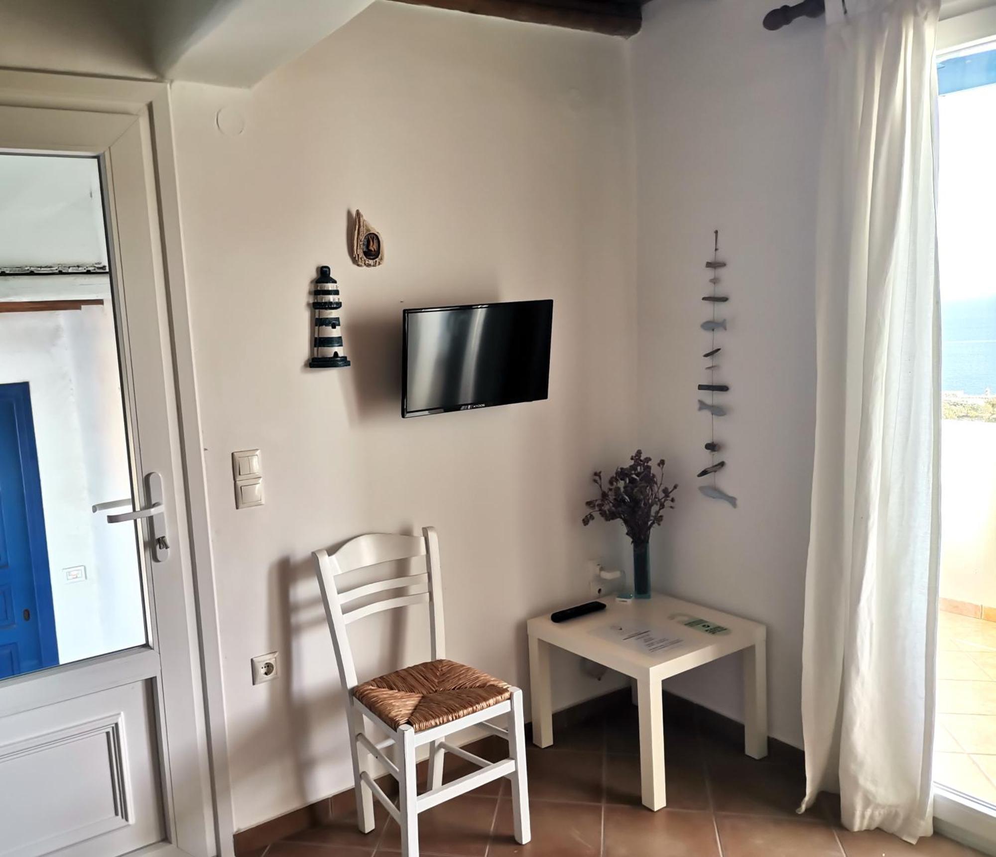 Maroussa'S Apartments Rámos 外观 照片